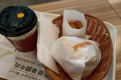 MOS Burger（高鐵新竹店）