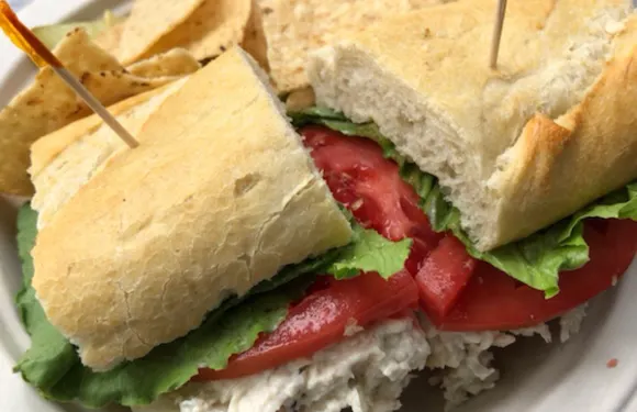 Lori's Cafe