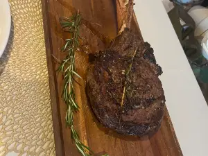 CLASS Soiree Steakhouse