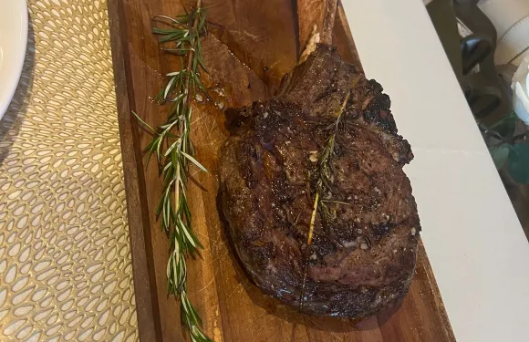 CLASS Soiree Steakhouse