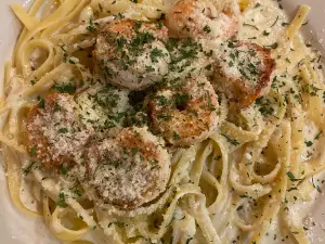 Ravanelli's Italian Steakhouse & Wine Bar