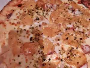 Gusto - Pizzeria & Catering