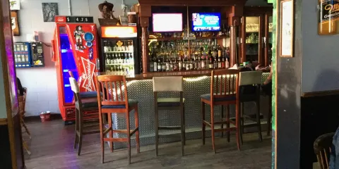 Kingpin Lounge