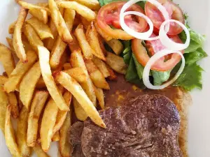 Kaya Kweru Resort Restaurant