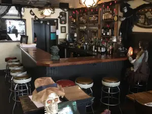 Scarfalloto’s Towne House Diner - Restaurant