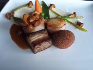 La Croix-Fry Restaurant