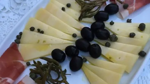 Kod Paveta in 비스