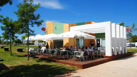 Chapim Cafetaria Lounge Bar in Silves