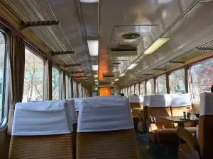 列車のレストラン清流