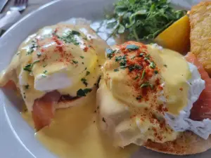 Coast Cafe Bar
