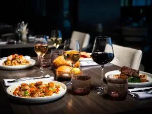 AquaTerra Restaurant