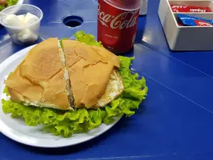 Caculinha Lanches E Sucos Naturais