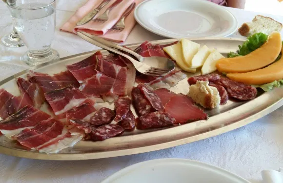 Konoba Tre Volti