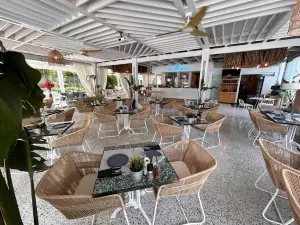 Elia's Restaurant