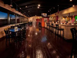 Mulligan's Restaurant & Bar