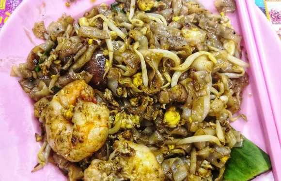 Presgrave Street Corner Heng Kee Char Koay Teow 三条路炒粿条