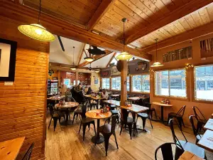 Butterhorn Bakery & Cafe