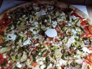 Dewey's Pizza - University of Dayton
