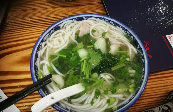 Go Noodle House