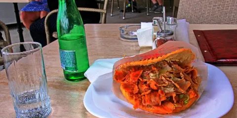 Art Slasticarnica Donner-kebab