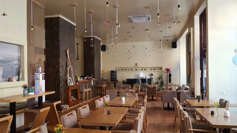 Zai Apres Cafe in 蒂米什瓦拉