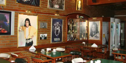 Angus Cafe Resto Bar