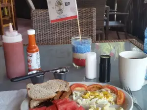 Tradewinds Restaurant at Orchid Bay