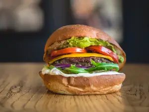 Roadside | Burger Restaurant Laval