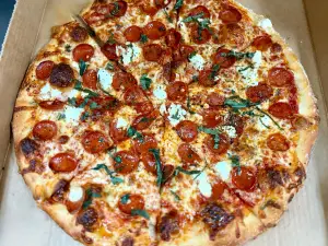Mineo's Pizza & Wings