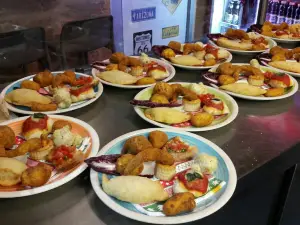 La Sbirra