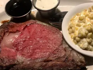 Damon's Steak House