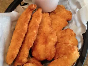 Slapshotz Bar and Grill