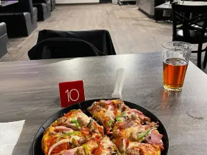 AJ's Pizzeria