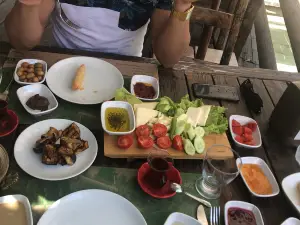 Sakli Bahce Restaurant