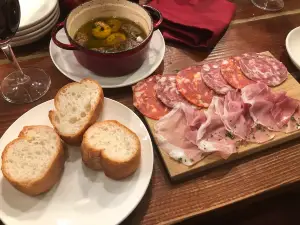Meat Bar Moooh!!