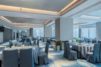 长沙五一广场荔高尊享酒店·风吹洞庭（儿时的土钵菜）