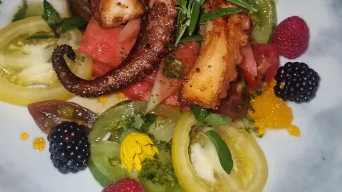Baumbar in 카프룬
