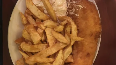 Ashvale Fish Restaurant And Takeaway in 엘긴
