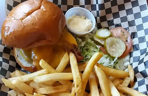 Palace Saloon & Restaurant
