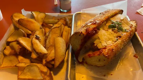 The Pizza Joint in 에이컨