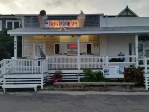 Ocracoke Fudge & Ice Cream Shop