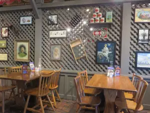 Cracker Barrel Old Country Store