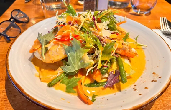 Mackenzies Cafe Bar Grill