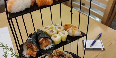 Restaurante Sushi Saturn