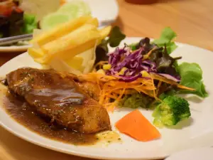 DISH Steak Surin ดิชสเต็ก สุรินทร์