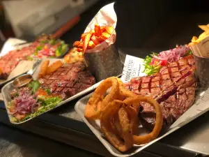 Podge & Tin Eatery