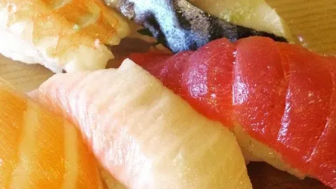 Ebisuya Sushi in 힐로