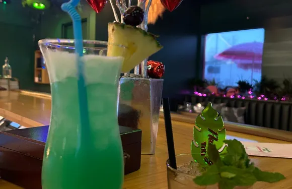 Flamingo TIKI