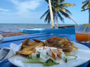 Maximo’s Bar & Grill