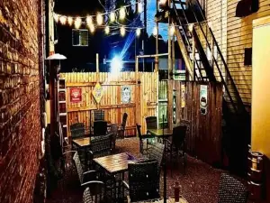 River City Ale House and Eatery